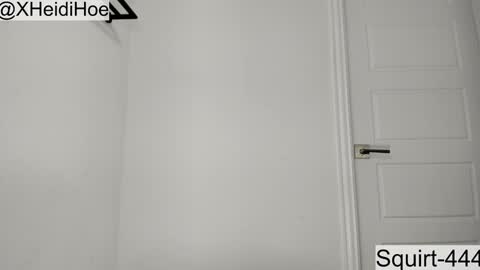 Manyvids    online show from February 13, 2026, 8:32 am