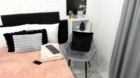 Heidi online show from February 17, 2025, 10:51 am