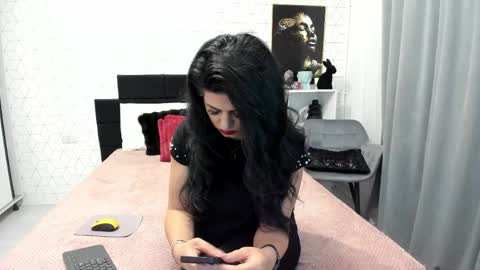 Heidi online show from April 23, 2026, 2:57 am