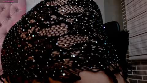   online show from January 22, 2025, 2:35 pm