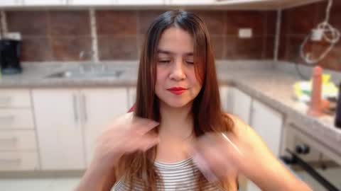 Heidy online show from October 18, 2025, 12:28 pm