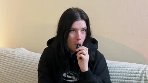 Sabrina good girl online show from April 6, 2026, 8:26 am