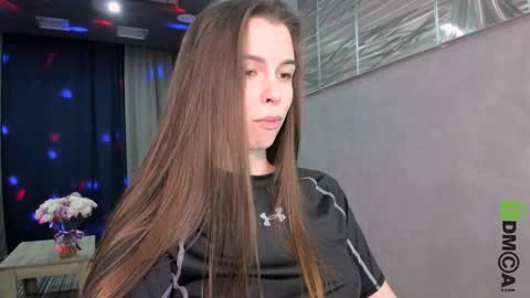 Heiley online show from February 3, 2025, 8:35 pm