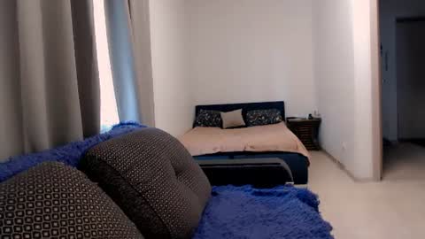 Snapshot of helen_adams_ chatting on June 18, 2026, 9:14 am helen_adams_ online show from June 18, 2026, 9:14 am