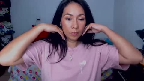 Helen online show from January 27, 2025, 9:00 pm