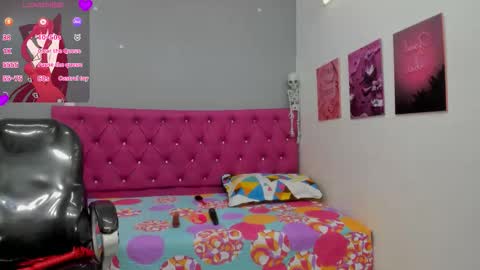 Helen online show from November 15, 2025, 6:37 pm