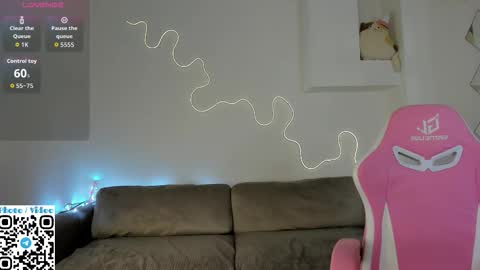 helen_spark online show from October 18, 2025, 2:03 am