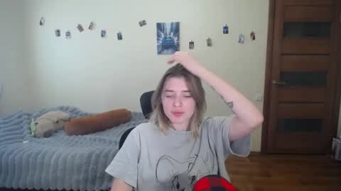 helen_woww online show from March 9, 2026, 1:37 pm