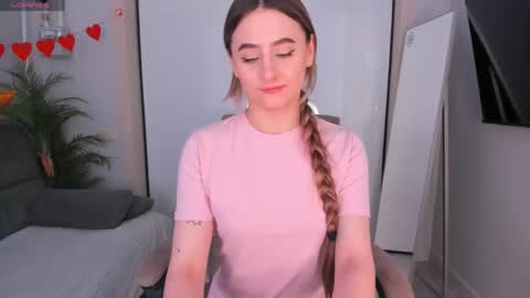 Snapshot of helena_lorente chatting on April 26, 2026, 3:10 pm Helen online show from April 26, 2026, 3:10 pm