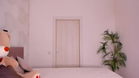 Snapshot of helena_lorente chatting on May 28, 2026, 3:09 pm Helen online show from May 28, 2026, 3:09 pm