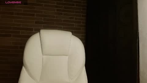  Only 18 cyrus online show from April 25, 2026, 3:31 am