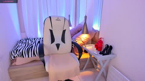 Helena online show from February 12, 2025, 1:37 pm