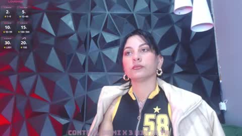 Helena Saenz online show from December 3, 2025, 11:41 am