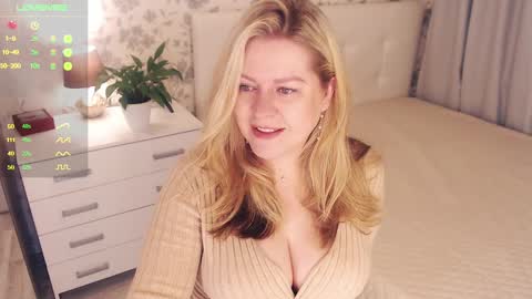 Helena Bonham online show from December 29, 2024, 4:59 am