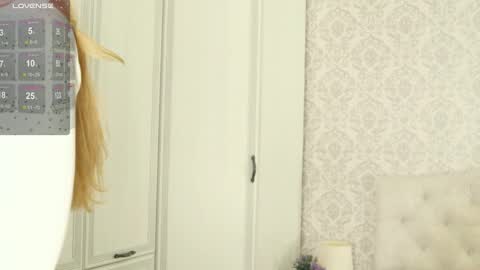 Sarah  here Help to make 100 thumbs up  online show from March 2, 2025, 8:50 pm