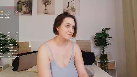 Snapshot of helenliss chatting on July 13, 2026, 5:21 am Helen online show from July 13, 2026, 5:21 am