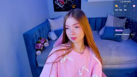 Tessa online show from April 15, 2026, 11:38 pm