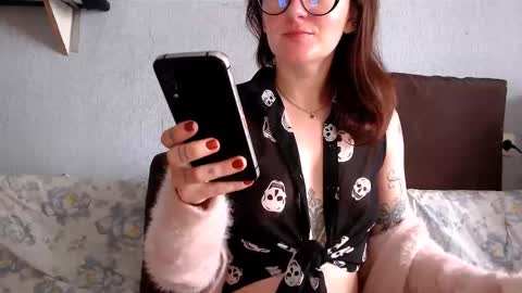 HelenRed online show from February 18, 2026, 9:38 am