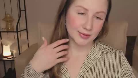 Helen online show from February 19, 2026, 1:45 am