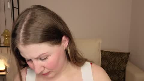 Helen online show from April 21, 2026, 9:04 am