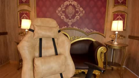 Helen or Hells online show from September 30, 2025, 1:27 pm