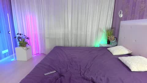 Helen online show from December 17, 2024, 8:32 pm