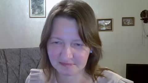 Snapshot of helgacharming chatting on June 4, 2026, 2:06 am helgacharming online show from June 4, 2026, 2:06 am
