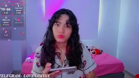 Snapshot of helia_n_amy chatting on May 8, 2026, 1:27 pm Helia Transfem and Amy online show from May 8, 2026, 1:27 pm