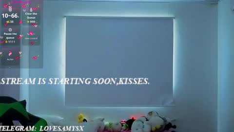 Snapshot of helia_n_amy chatting on May 13, 2026, 1:19 pm Helia Transfem and Amy online show from May 13, 2026, 1:19 pm