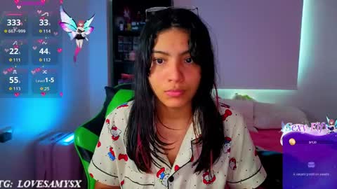 Snapshot of helia_n_amy chatting on June 5, 2026, 3:18 pm Helia Transfem and Amy online show from June 5, 2026, 3:18 pm