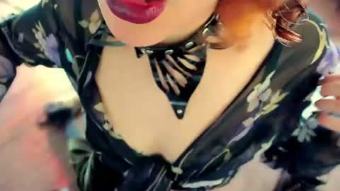 Heliconia online show from July 26, 2026, 9:21 pm