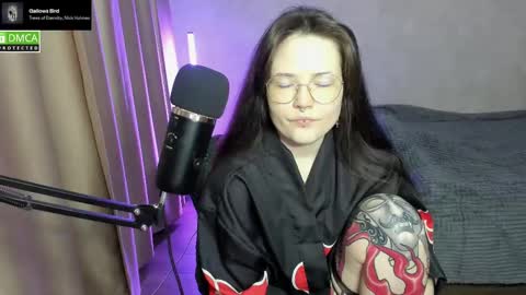 Red online show from February 27, 2025, 5:47 pm