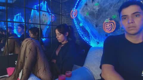 H E L L   AND  D A N T E online show from October 27, 2025, 10:58 pm