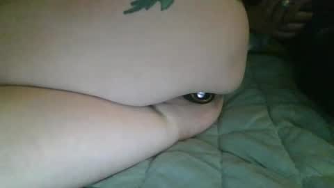 hellelandshadow online show from April 20, 2026, 5:21 am