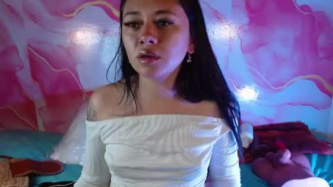 Hellen lopez online show from May 11, 2026, 8:50 pm