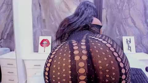 Hellen johanson online show from February 25, 2026, 8:40 pm