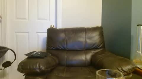 Snapshot of hellflow chatting on October 14, 2025, 1:06 am hellflow online show from October 14, 2025, 1:06 am