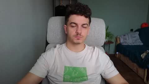 Remy online show from December 1, 2025, 9:58 am