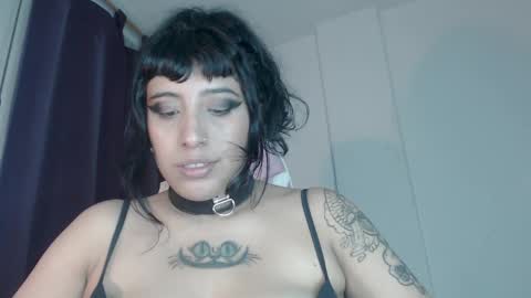 SIMONA  online show from January 28, 2025, 9:29 pm
