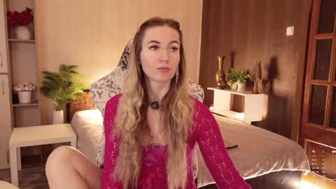 Alisia  Monday to Friday from 10 am to 4 pm GMT 2 online show from April 23, 2026, 8:13 am