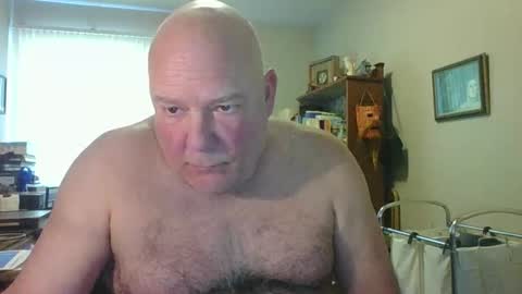 helloforfun111 online show from April 23, 2026, 12:51 pm