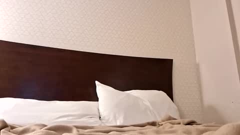 Snapshot of hellokitten123 chatting on April 2, 2026, 3:26 am hellokitten123 online show from April 2, 2026, 3:26 am