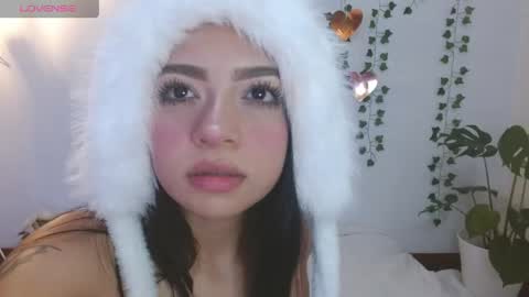 hellokitty_valery1 online show from April 16, 2026, 1:06 am