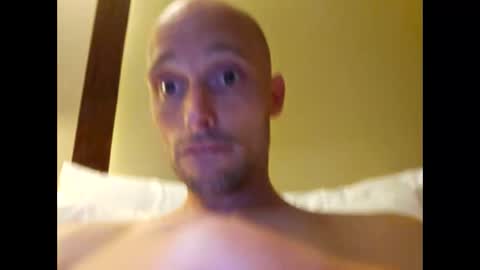 helloladysandgents online show from April 2, 2026, 3:15 am