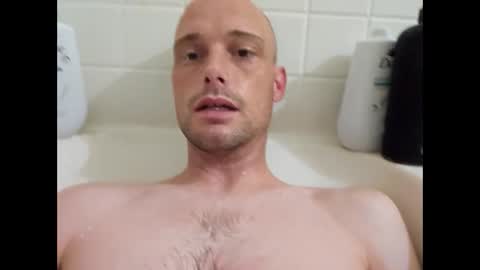 helloladysandgents online show from April 23, 2026, 3:03 pm