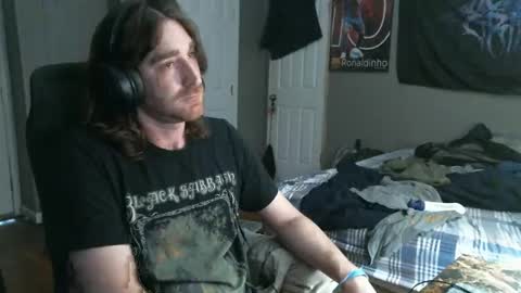 Snapshot of hellothereimcoolyo chatting on March 27, 2026, 9:58 pm longhairbeardedguy online show from March 27, 2026, 9:58 pm