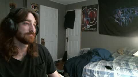 Snapshot of hellothereimcoolyo chatting on July 26, 2026, 8:27 pm longhairbeardedguy online show from July 26, 2026, 8:27 pm