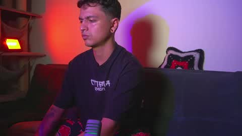 Owner of your wallet  online show from December 29, 2024, 2:17 am