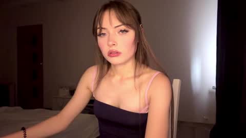 Snapshot of hellyluxury chatting on June 12, 2026, 3:55 pm hellyluxury online show from June 12, 2026, 3:55 pm