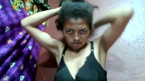 henitsaldy online show from April 18, 2026, 7:07 pm